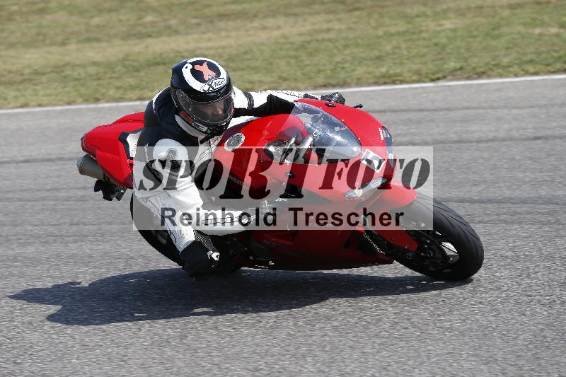 /Archiv-2025/49 26.08.2025 Cornu Master School ADR/blau-bleu/5